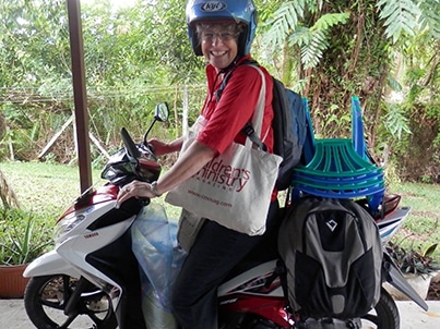 Travel to and from school and around town on a super-hip scooter! Travel to and from school and around town on a super-hip scooter!