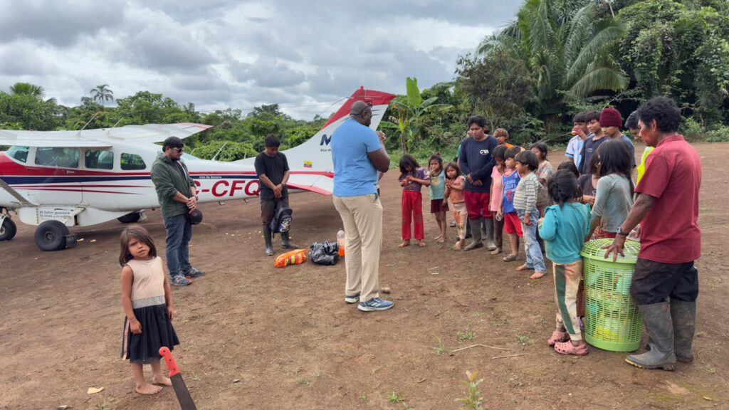Ecuador runway group